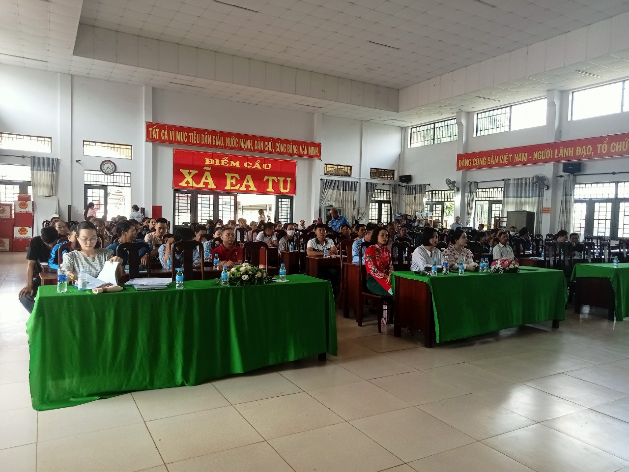 TẬP HUẤN BỒI DƯỠNG KIẾN THỨC VỀ AN TOÀN THỰC PHẨM