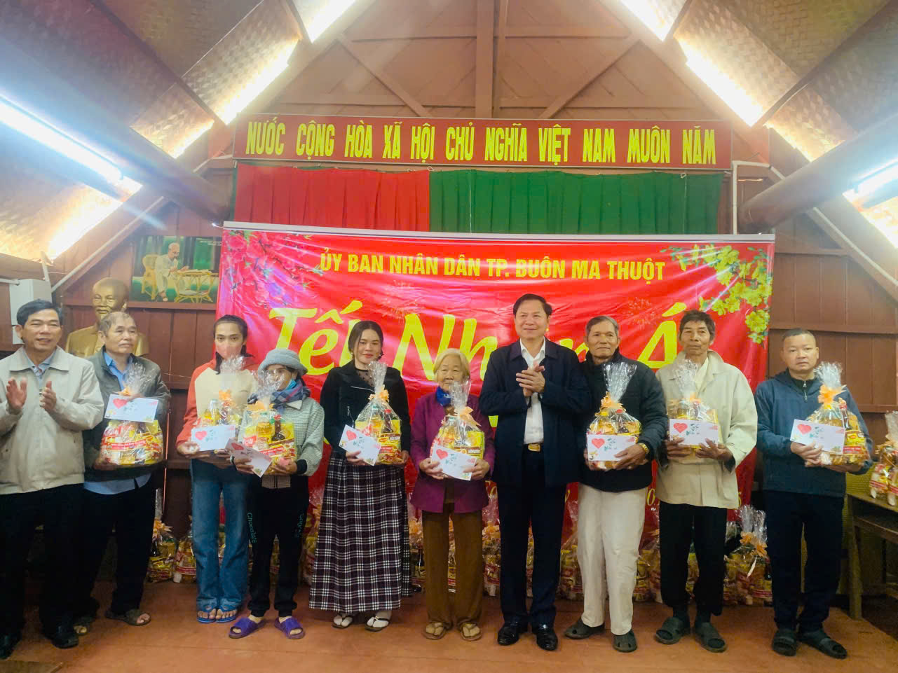 TẾT NHÂN ÁI – XUÂN ẤT TỴ 2025